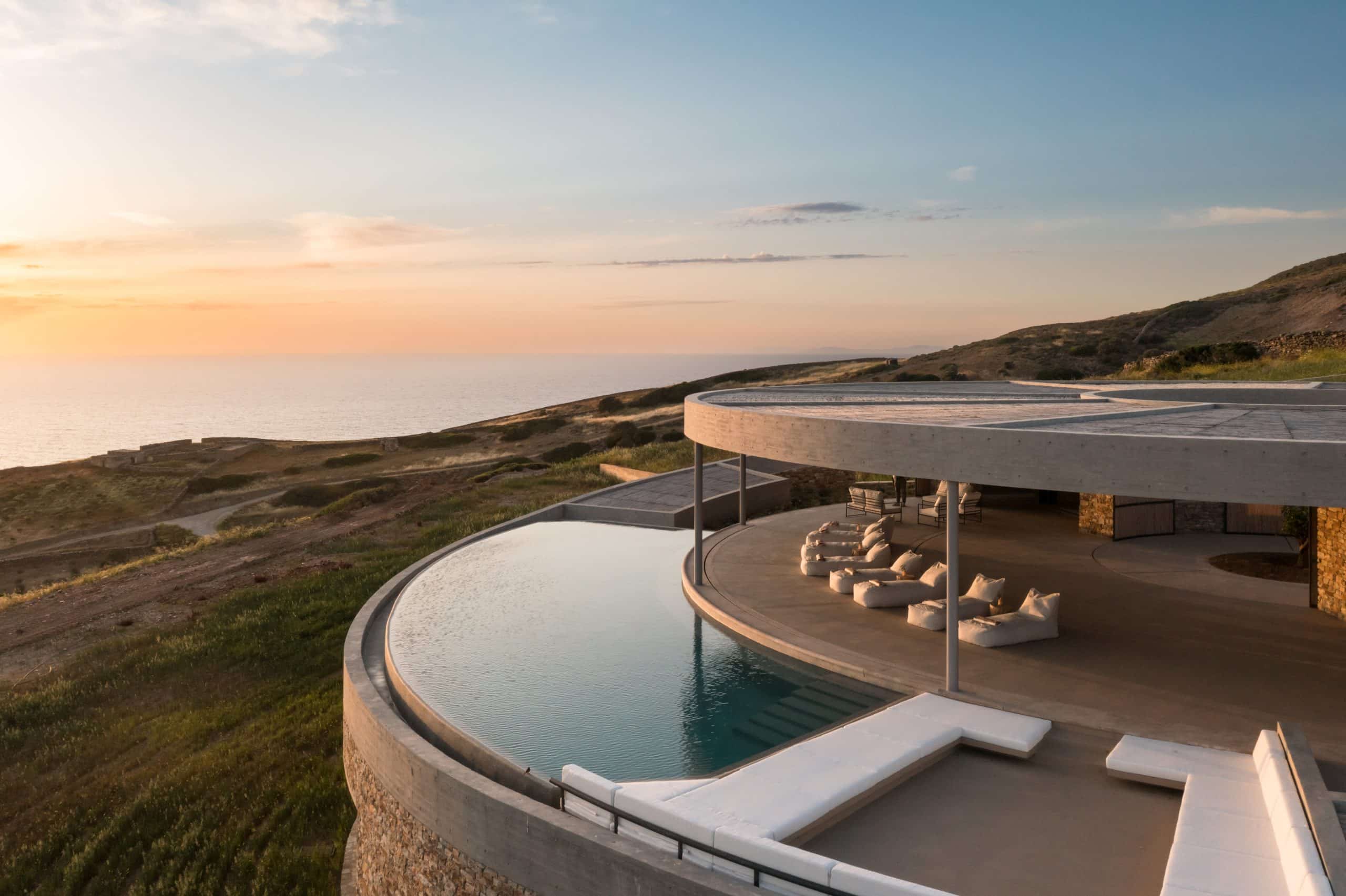 Jam Press JMP351307 scaled 1 1 Unique UFO-Shaped Luxury Villa Hits the Market for £6.5M